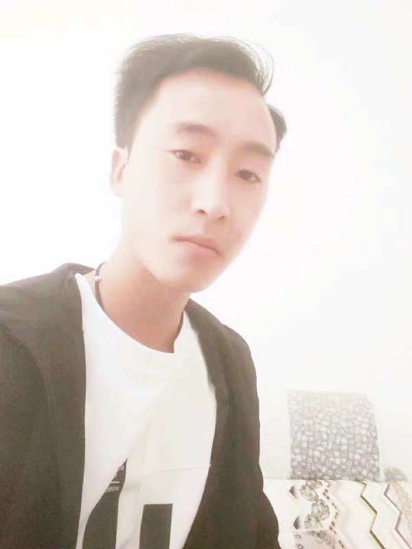 萧艺的第一张照片--昆明父母相亲团